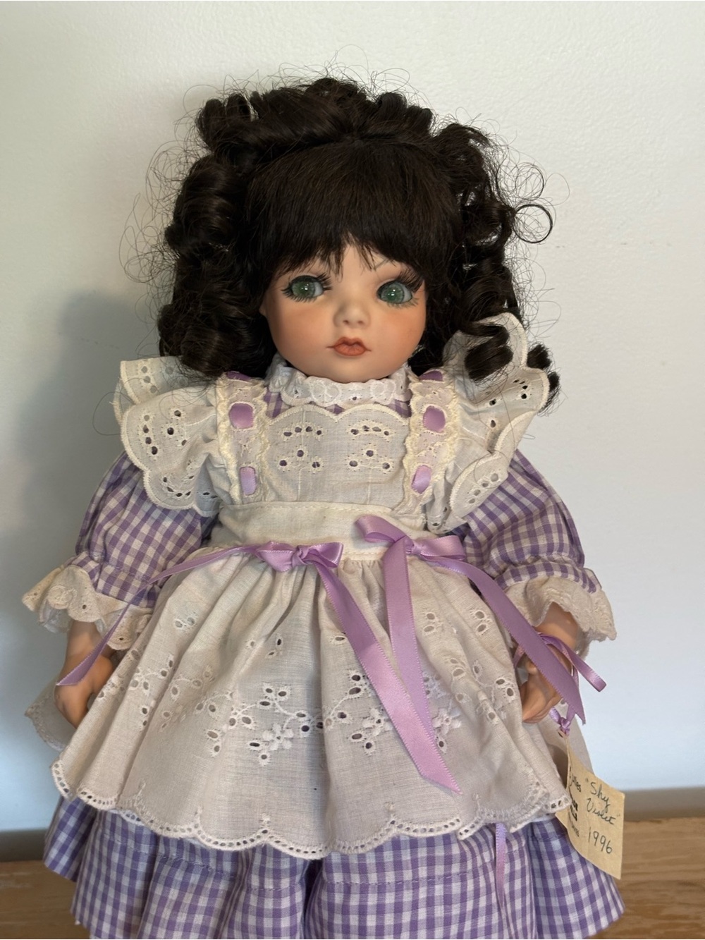 Cuties Handmade Artist Doll Shy Violet by Gloria Davies 1996 “Shy Violet” - Picture 15 of 15